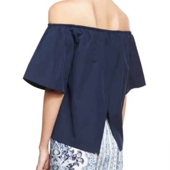 Alice + Olivia Overlap Back Off Shoulder Blouse PR4-52 - Picture 2 of 7